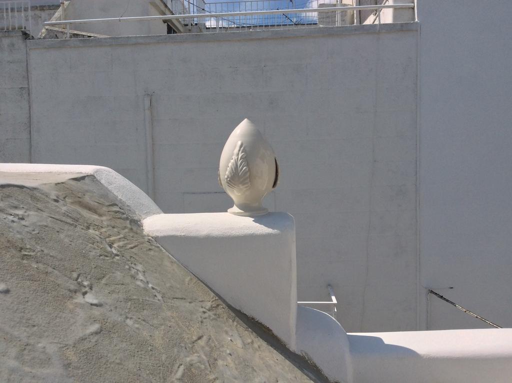 Casa Pietra E Sole Apartment Ostuni Luaran gambar