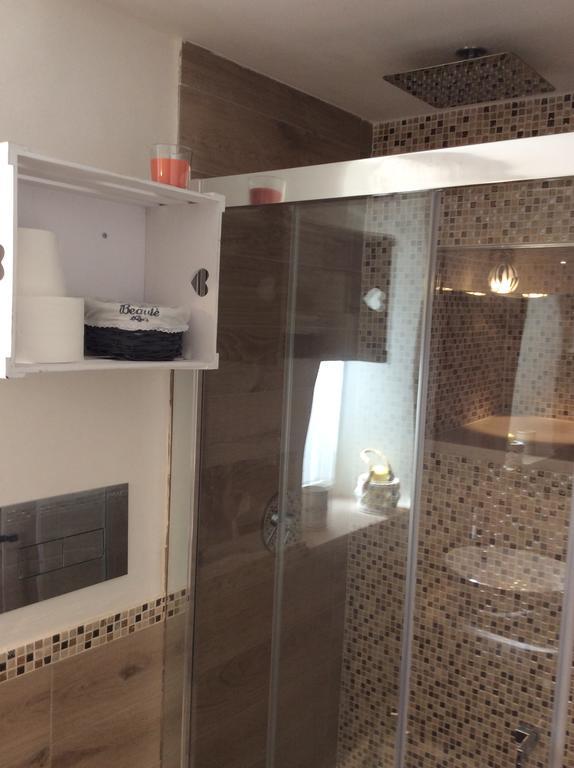 Casa Pietra E Sole Apartment Ostuni Luaran gambar